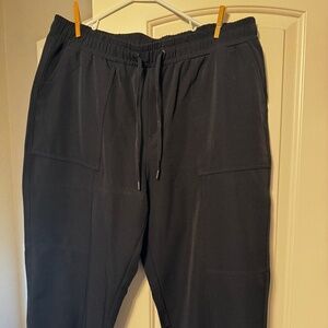 Mondetta high rise drawstring